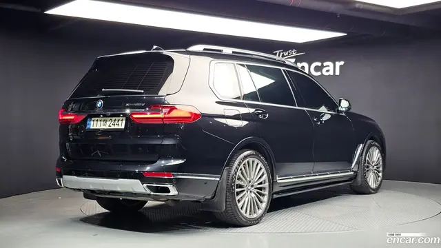 Main__Slider__Photo:X7 BMW 2020.9-1