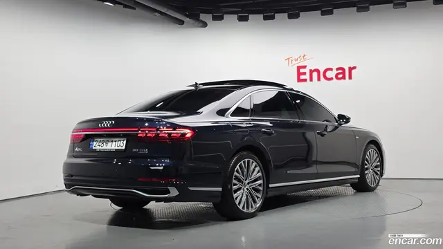 Main__Slider__Photo:A8 Audi 2023.11-1
