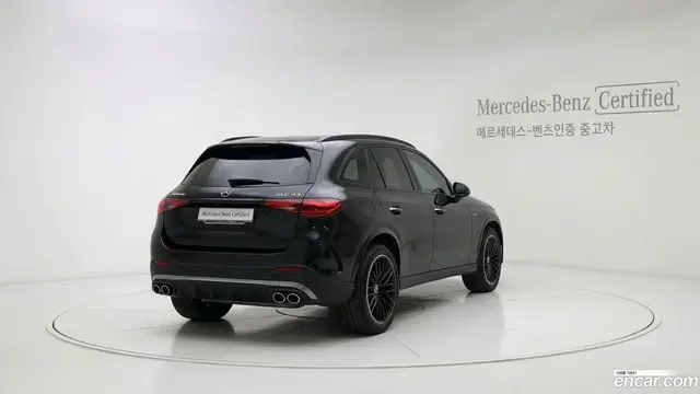Main__Slider__Photo:GLC-Class Mercedes-Benz 2026.1-1