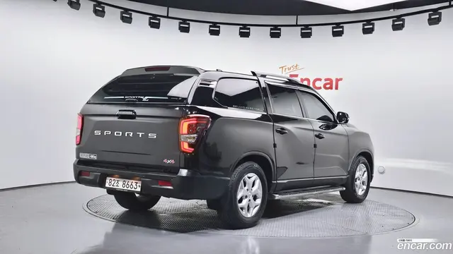 Main__Slider__Photo:Rexton KG Mobility 2021.3-1