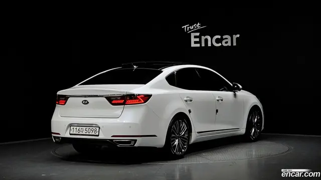 Main__Slider__Photo:K7 Kia 2017.6-1