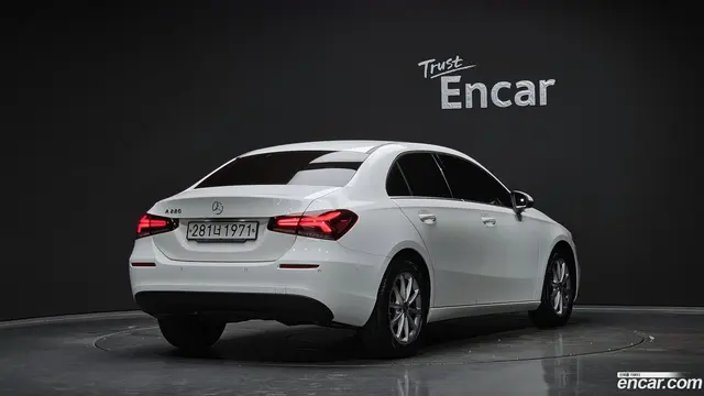 Main__Slider__Photo:A-Class Mercedes-Benz 2020.3-1