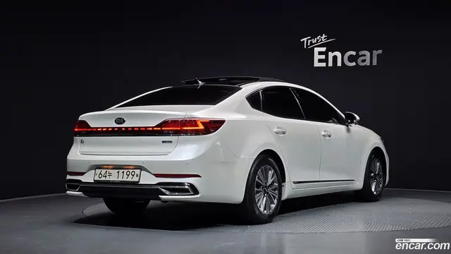 Main__Slider__Photo:K7 Kia 2019.6-1