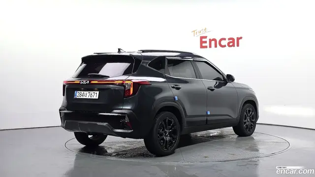 Main__Slider__Photo:Seltos Kia 2023.8-1