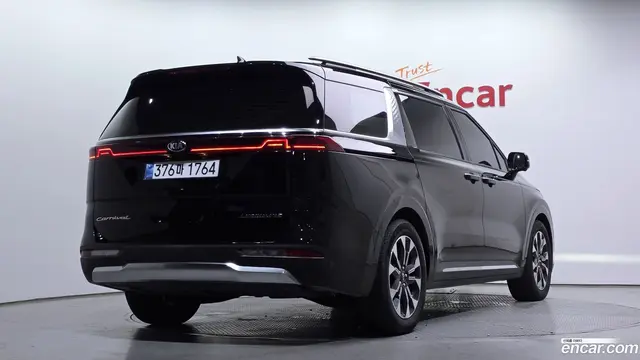 Main__Slider__Photo:Canival Kia 2021.4-1
