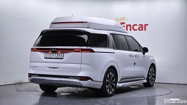 Main__Slider__Photo:Canival Kia 2021.9-1