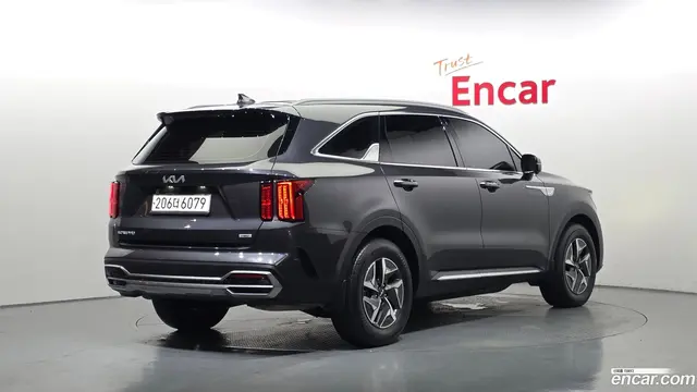 Main__Slider__Photo:Sorento Kia 2023.5-1