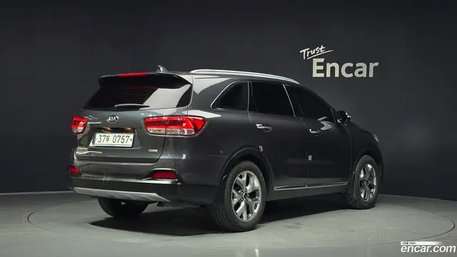 Main__Slider__Photo:Sorento Kia 2016.5-1