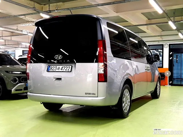 Main__Slider__Photo:Staria Hyundai 2022.1-1