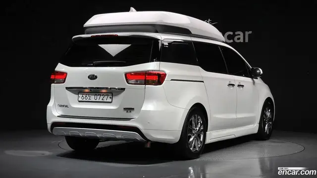 Main__Slider__Photo:Canival Kia 2016.3-1