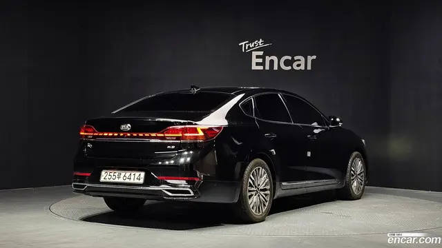Main__Slider__Photo:K7 Kia 2019.7-1