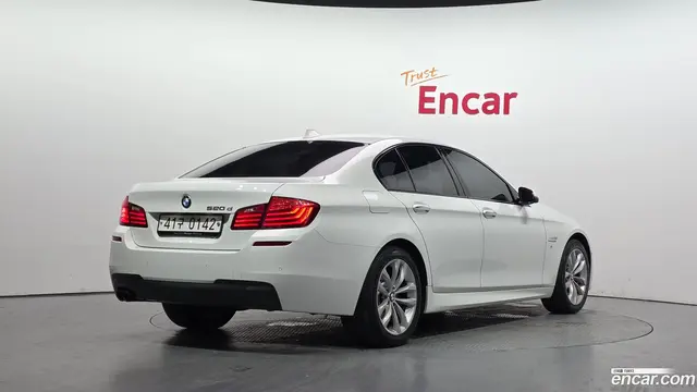 Main__Slider__Photo:5-Series BMW 2015.11-1