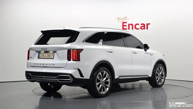 Main__Slider__Photo:Sorento Kia 2021.7-1