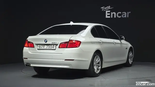 Main__Slider__Photo:5-Series BMW 2013.5-1