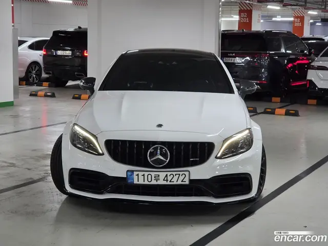 Main__Slider__Photo:C-Class Mercedes-Benz 2020.11-1