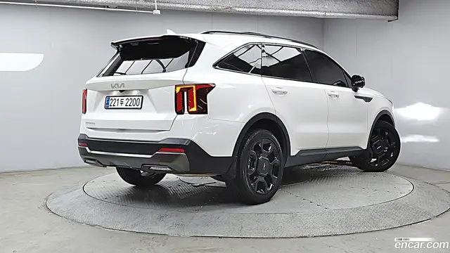 Main__Slider__Photo:Sorento Kia 2025.0-1