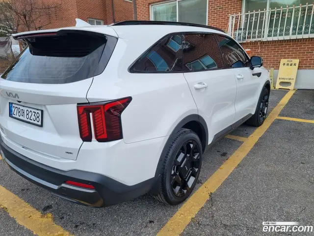 Main__Slider__Photo:Sorento Kia 2025.6-1