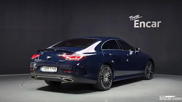 Main__Slider__Photo:CLS-Class Mercedes-Benz 2022.2-1