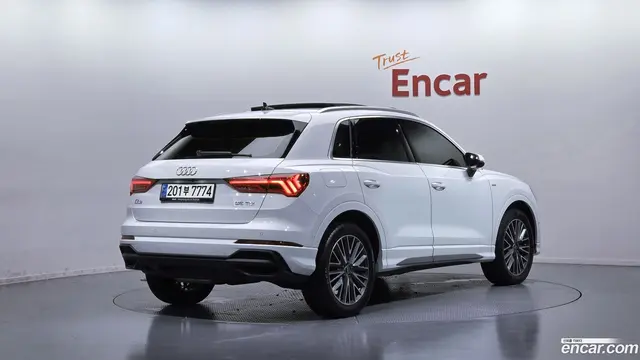 Main__Slider__Photo:Q3 Audi 2023.6-1