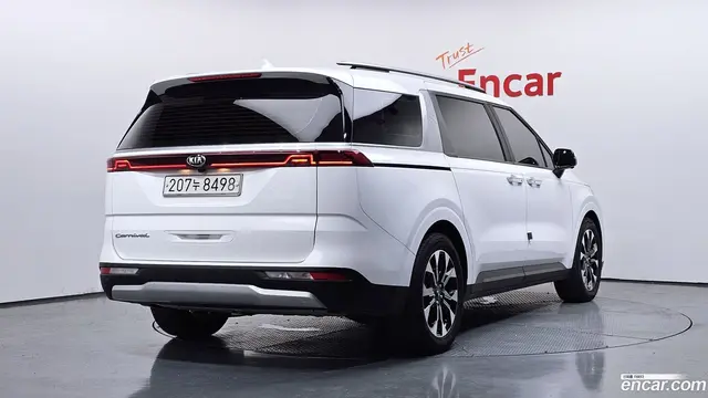 Main__Slider__Photo:Canival Kia 2020.9-1