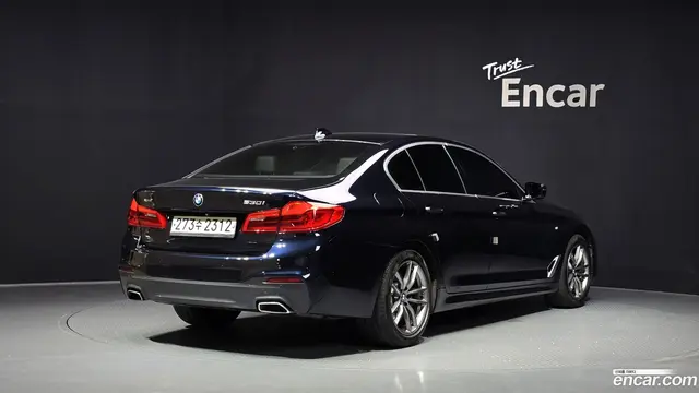 Main__Slider__Photo:5-Series BMW 2017.10-1