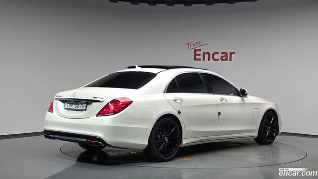 Main__Slider__Photo:S-Class Mercedes-Benz 2015.3-1