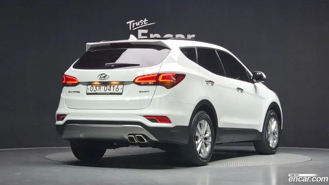 Main__Slider__Photo:Santafe Hyundai 2016.6-1