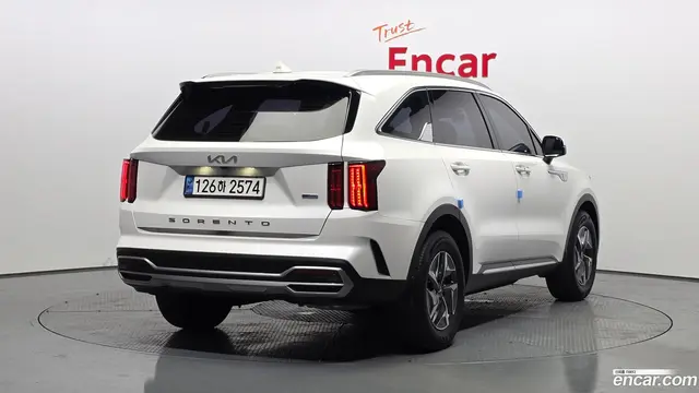 Main__Slider__Photo:Sorento Kia 2021.11-1
