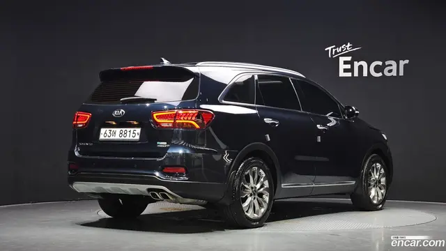 Main__Slider__Photo:Sorento Kia 2018.6-1