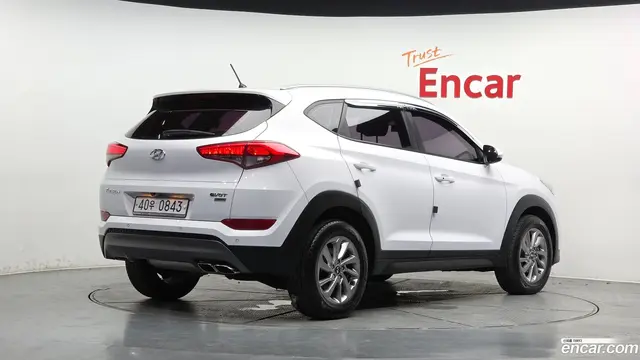 Main__Slider__Photo:Tucson Hyundai 2015.11-1
