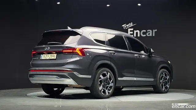 Main__Slider__Photo:Santafe Hyundai 2020.10-1