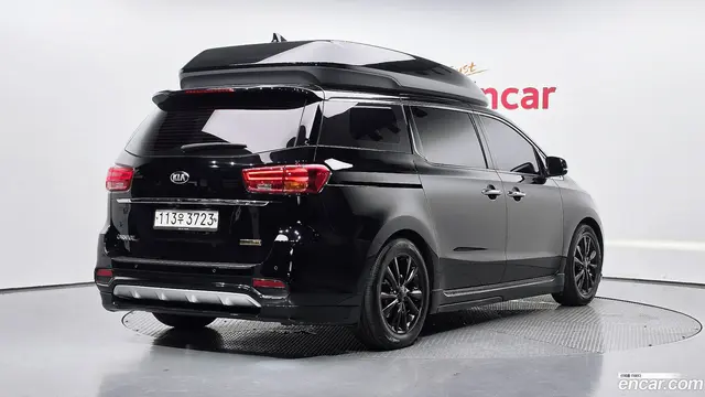 Main__Slider__Photo:Canival Kia 2019.11-1