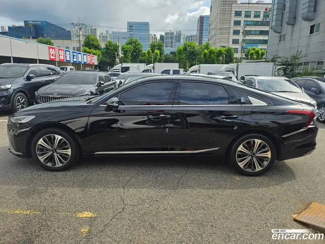 Main__Slider__Photo:K8 Kia 2022.5-1