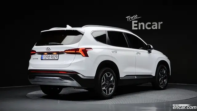 Main__Slider__Photo:Santafe Hyundai 2021.8-1