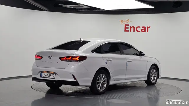 Main__Slider__Photo:Sonata Hyundai 2019.6-1