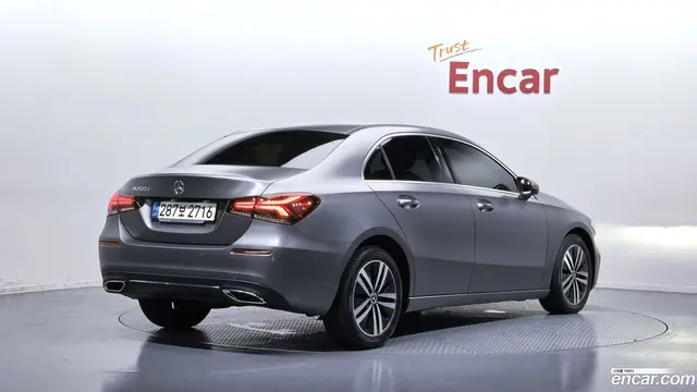 Main__Slider__Photo:A-Class Mercedes-Benz 2021.7-1