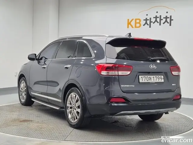 Main__Slider__Photo:Sorento Kia 2016.0-1