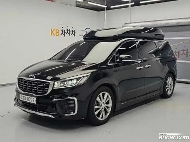 Main__Slider__Photo:Canival Kia 2019.0-1