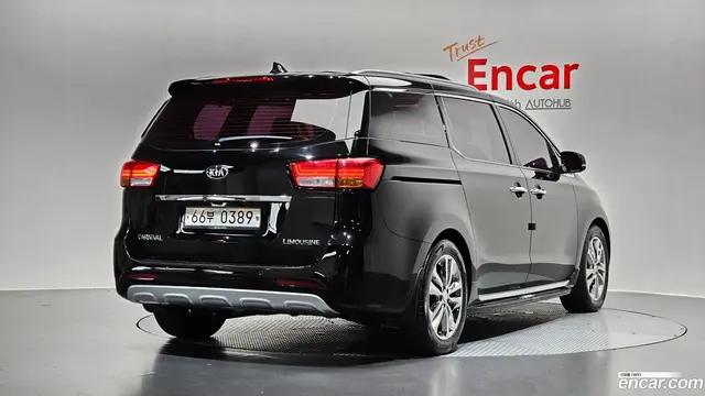 Main__Slider__Photo:Canival Kia 2015.10-1