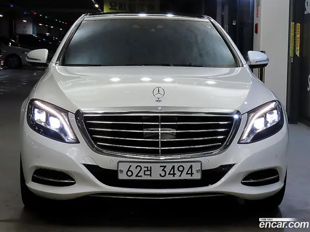 Main__Slider__Photo:S-Class Mercedes-Benz 2017.3-1