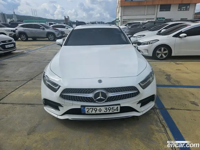Main__Slider__Photo:CLS-Class Mercedes-Benz 2019.11-1