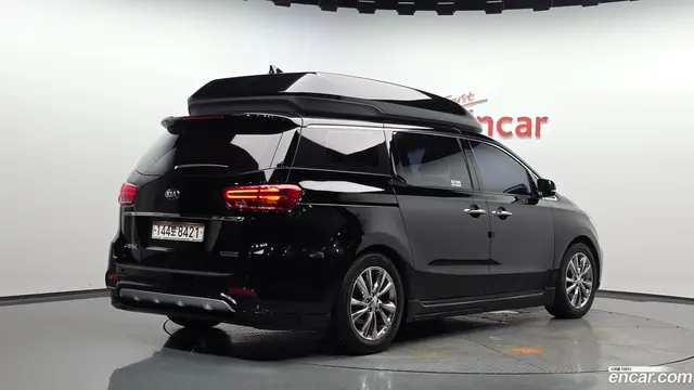 Main__Slider__Photo:Canival Kia 2019.9-1