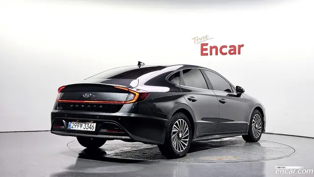 Main__Slider__Photo:Sonata Hyundai 2021.10-1