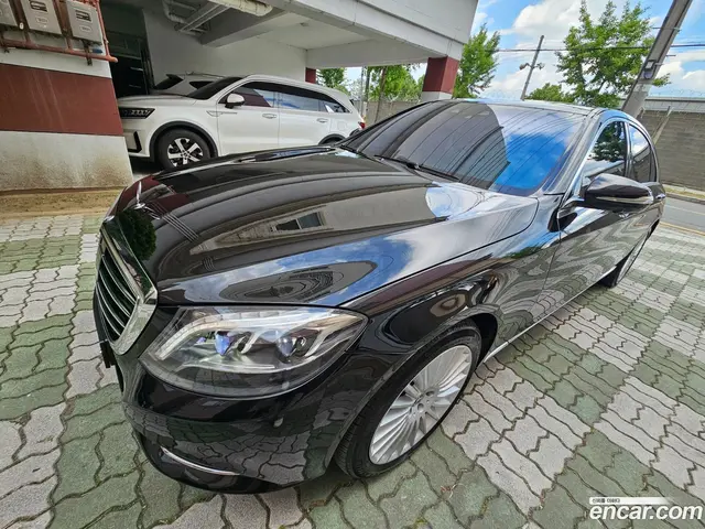 Main__Slider__Photo:S-Class Mercedes-Benz 2017.5-1