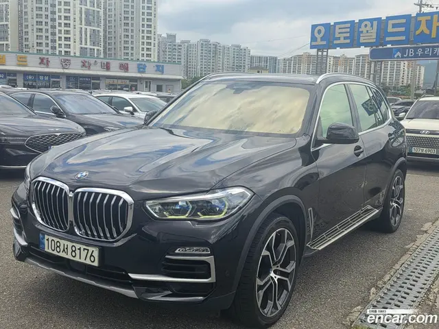 Main__Slider__Photo:X5 BMW 2021.7-1