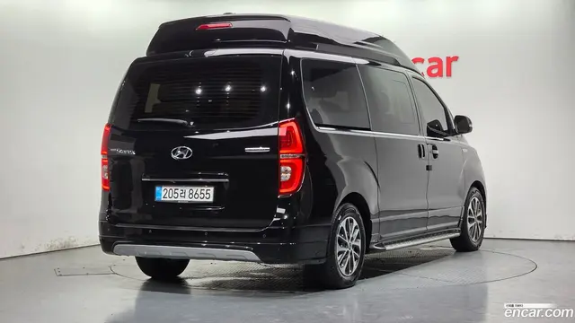 Main__Slider__Photo:Starex Hyundai 2018.8-1
