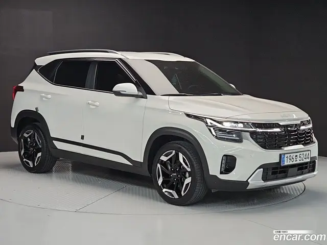 Main__Slider__Photo:Seltos Kia 2023.9-1