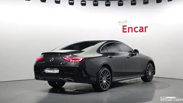 Main__Slider__Photo:CLS-Class Mercedes-Benz 2021.3-1