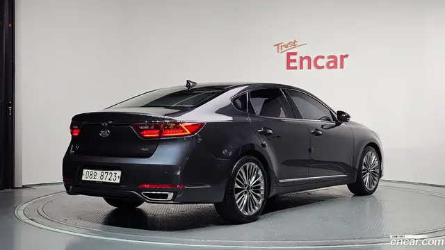 Main__Slider__Photo:K7 Kia 2017.3-1