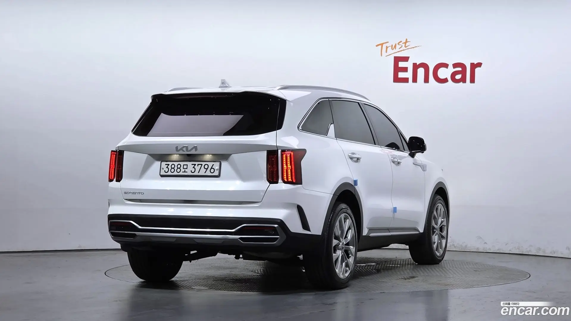 Main__Slider__Photo:Sorento Kia 2023.2-1